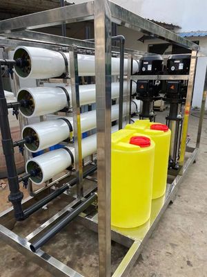 Bom preço Equipamento de nanofiltração de película fina 10-100 M3/H com sistema de controlo PLC on-line