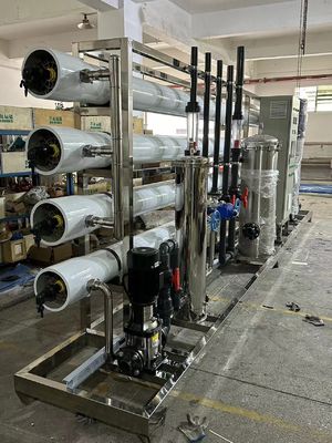 Bom preço Sistema RO de água salobra de alta salinidade Siemens PLC controlado para 5-45.C água de alimentação on-line