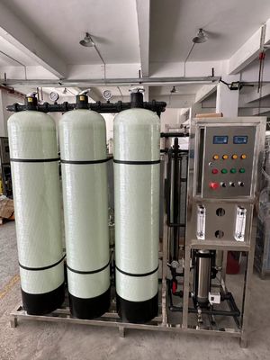 Bom preço 1000LPH Purificador de Água por Osmose Reversa Para Purificação de Água Municipal on-line