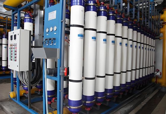 Bom preço Sistema de água potável de ultrafiltração SS304/PVC para aplicações industriais on-line