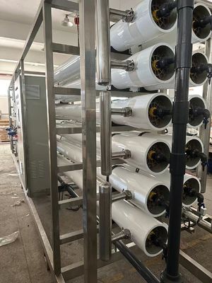 Bom preço Sistema de purificação de água por membrana FilmTec 50-100kw/h Siemens Controle PLC on-line